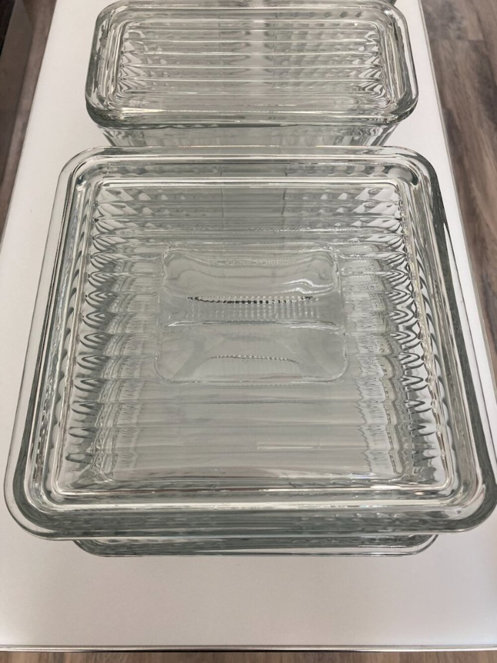 Anchor Hocking Bake n' Keep 12-cup glass bakeware & food storage - Vintage